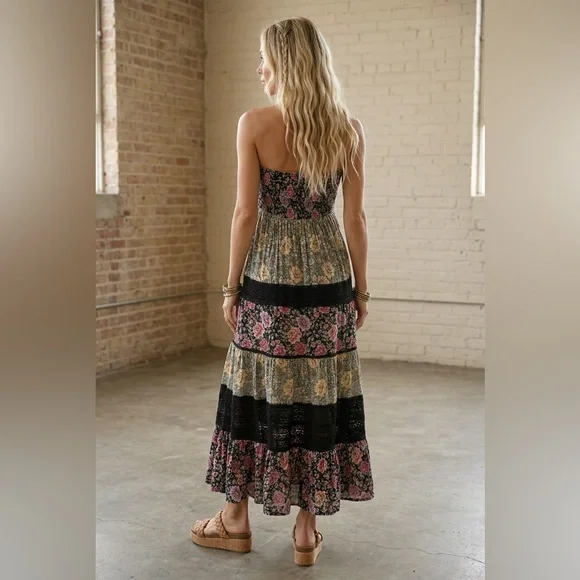 NWT Angie Boho Mixed Floral Print Crochet Smocked Strapless Maxi Dress - Picture 5 of 5